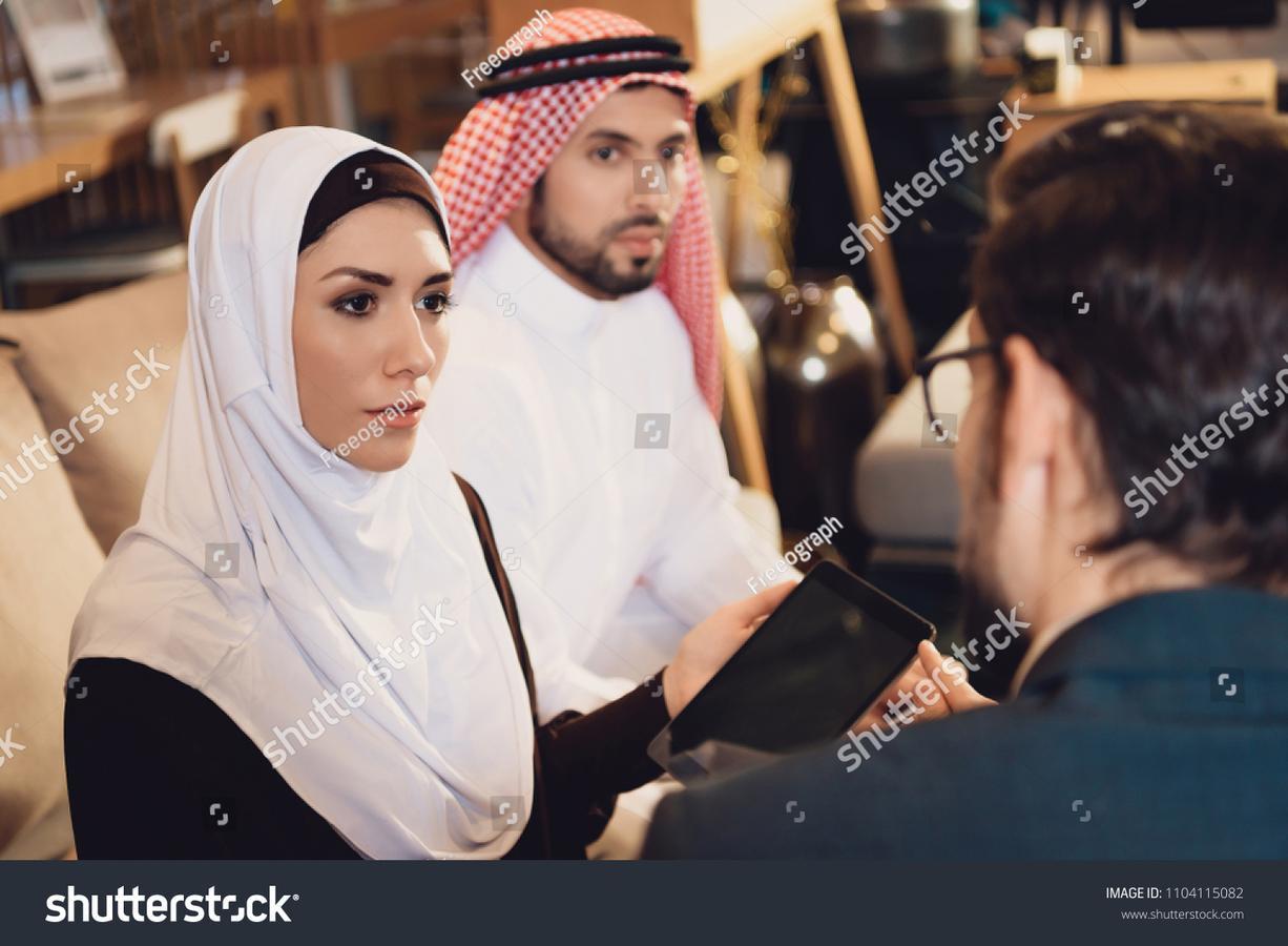 Saudi women are more willingly and mature in giving themselves the right to divorce. (Source: Shutterstock)
