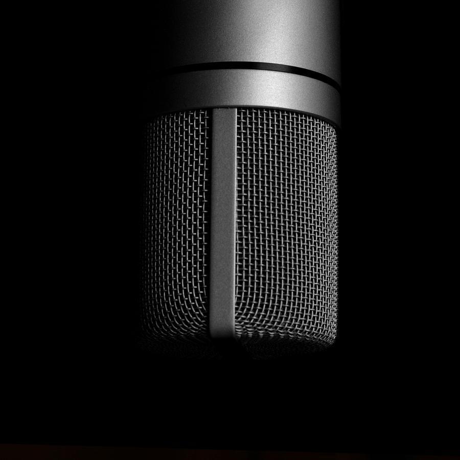 Close-up of a studio microphone symbolizing a BBC Radio interview on President Trump’s visit to Saudi Arabia.