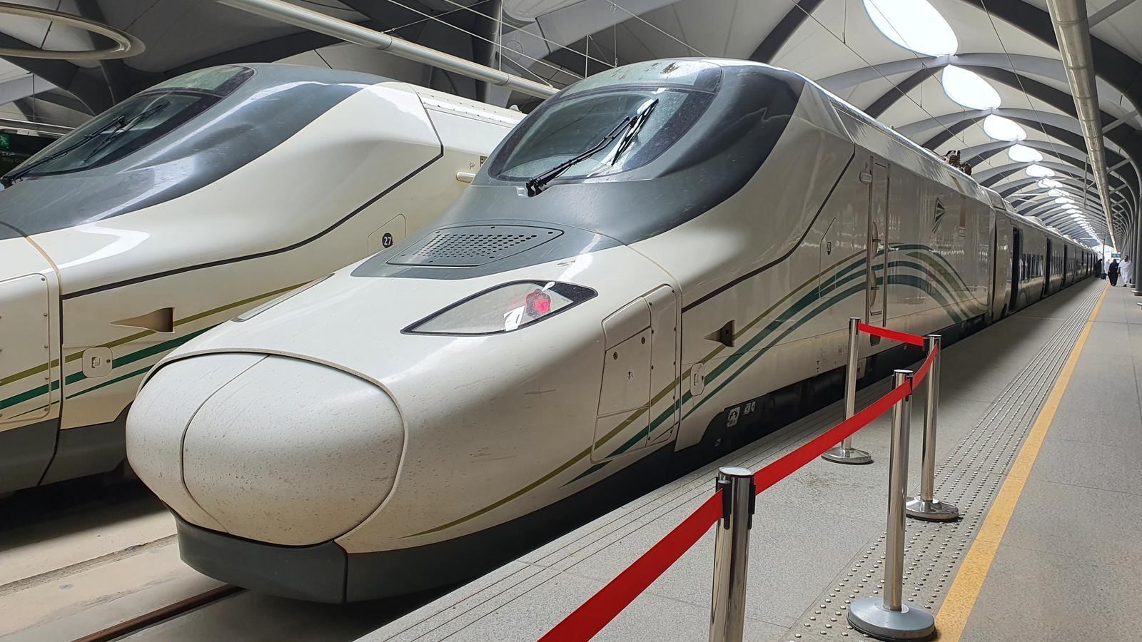 Haramain high-speed train at a modern station in Saudi Arabia, part of the intercity network connecting Makkah, Madinah, Jeddah, and King Abdullah Economic City.