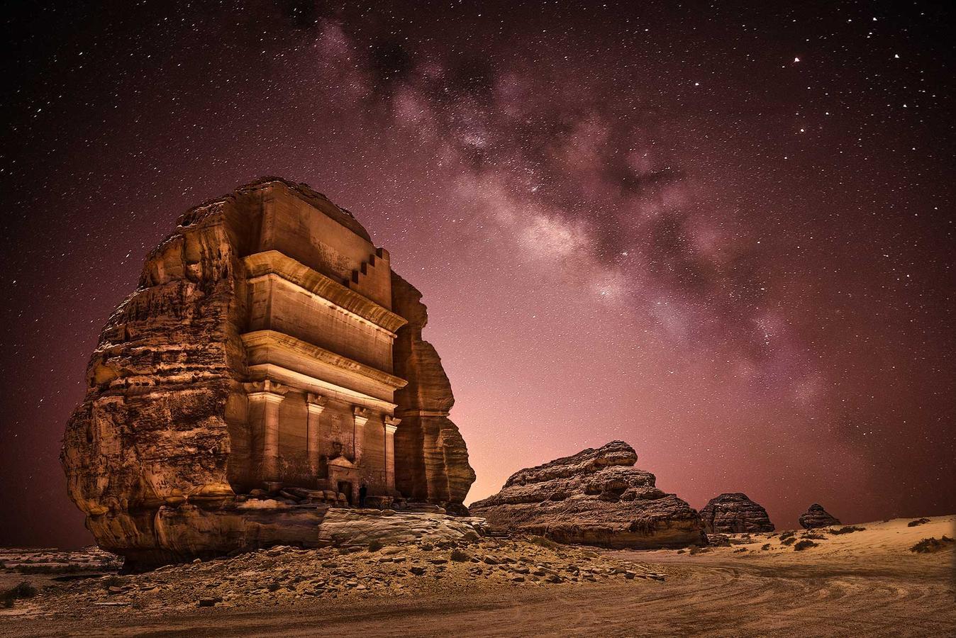 Galaxy milky way at Saudi Arabia (Source: Shutterstock)